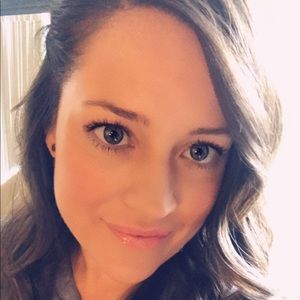 Meet your Posher, Karla